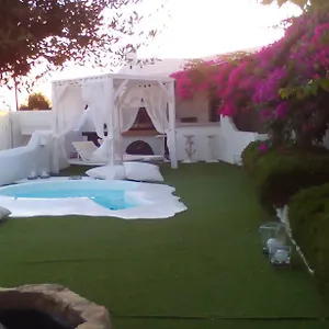 https://mykonos-secret-spot.hotels-in-mykonosisland.net